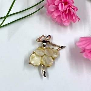 Mother of Pearl Ballerina Vintage Brooch